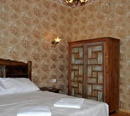 Hotel Daisy Panorama